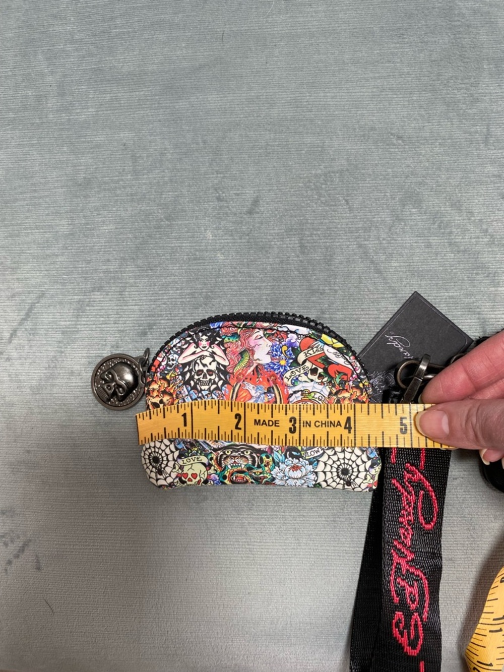 NWT Ed Hardy Black 3 piece Multicolor Tattoo Print Pouch & Wristlet Keychain Set - Picture 14 of 17